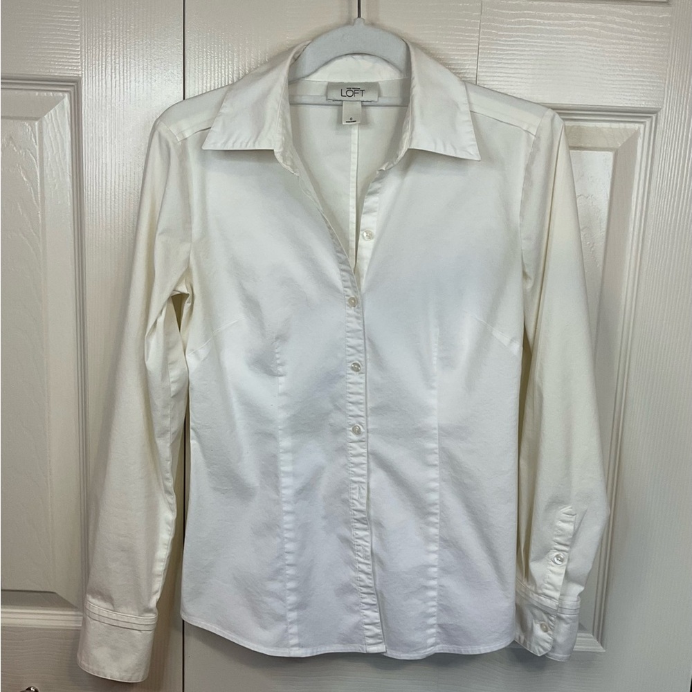 Anne Taylor Loft Dress Shirt - EUC